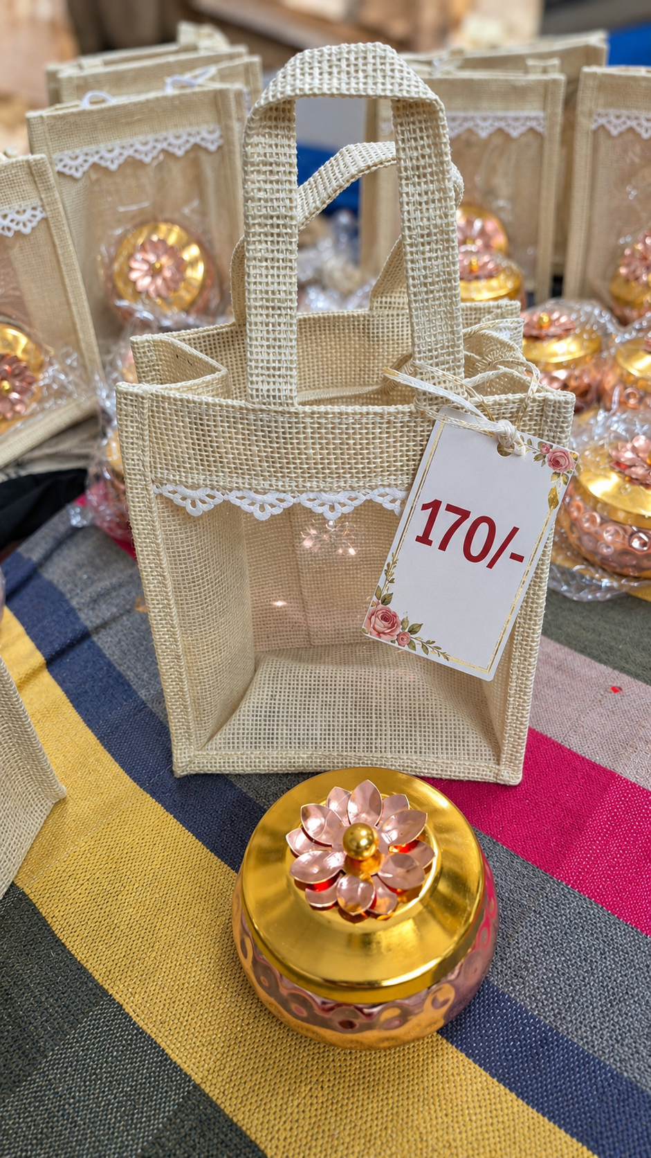 Copper Pot with Jute Bag - Image 2